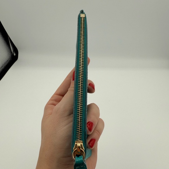 Dolce & Gabbana Turquoise Leather Wristlet - Picture 4 of 6